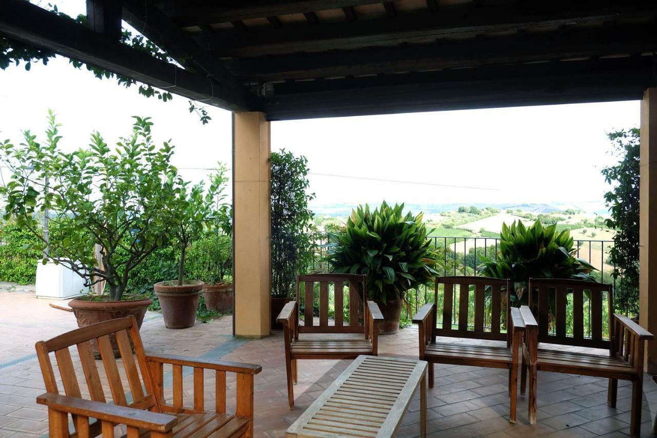 Poggio Montali Villa Monte Roberto Bagian luar foto